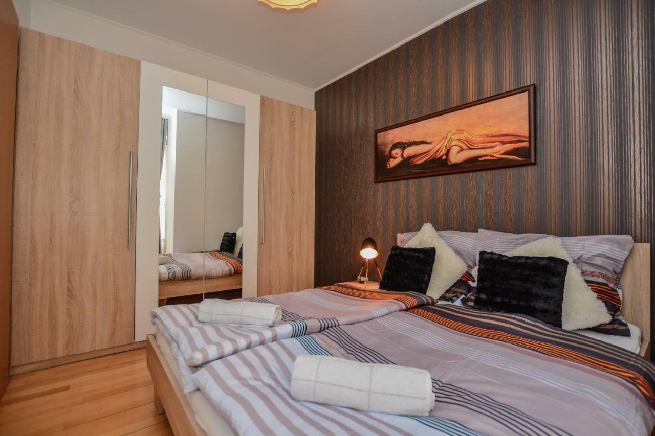 Design Free Parking Apartment In City Center 布达佩斯 外观 照片